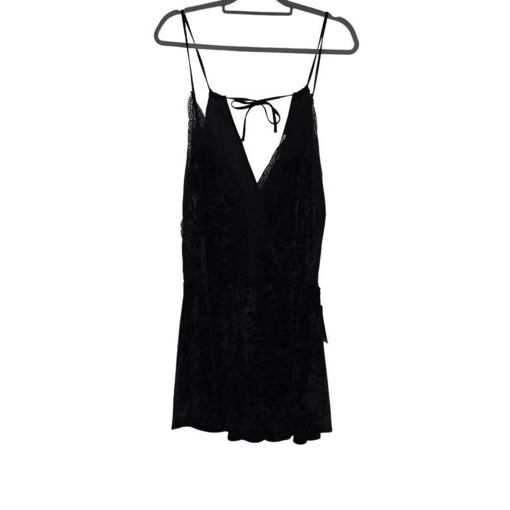 Express One Eleven Women's Size XL Black Velvet Lace Trim Deep V-Neck Romper